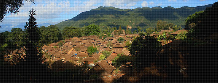 翁丁佤族原始群居村落
